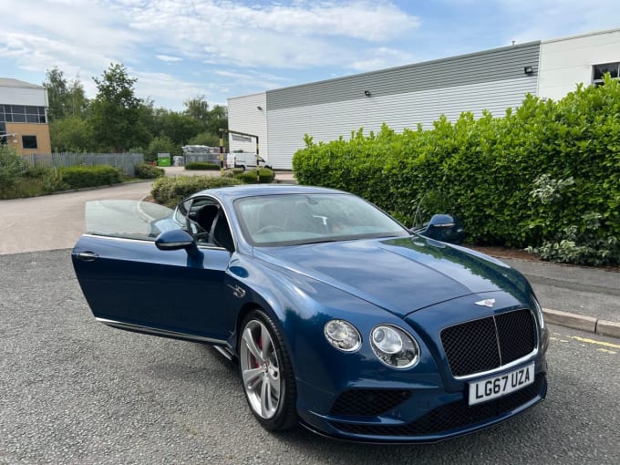 2025 Bentley Continental