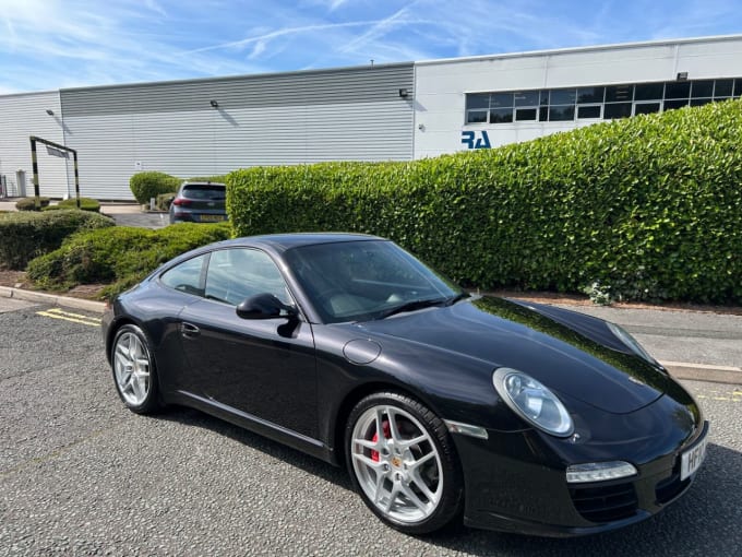 2025 Porsche 911