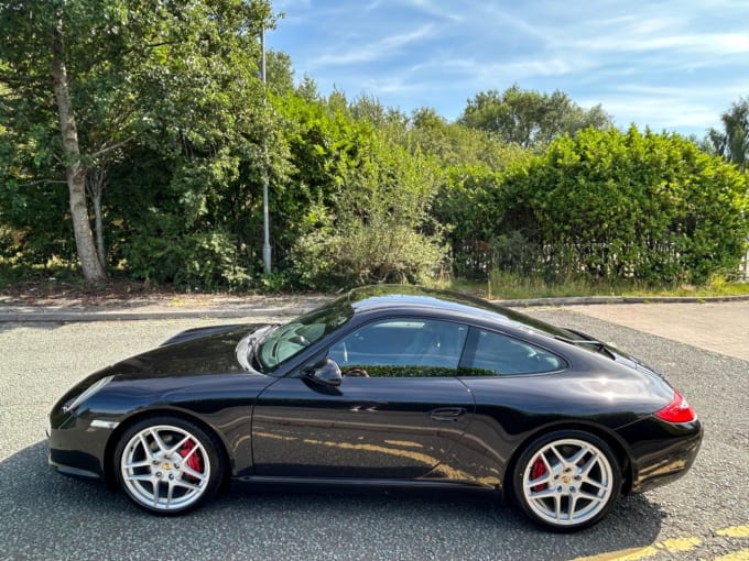2025 Porsche 911
