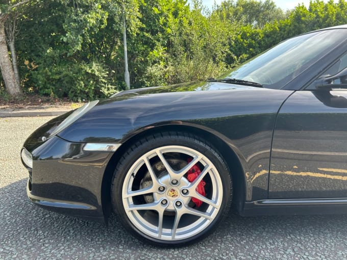 2025 Porsche 911