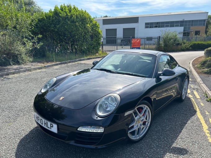 2025 Porsche 911