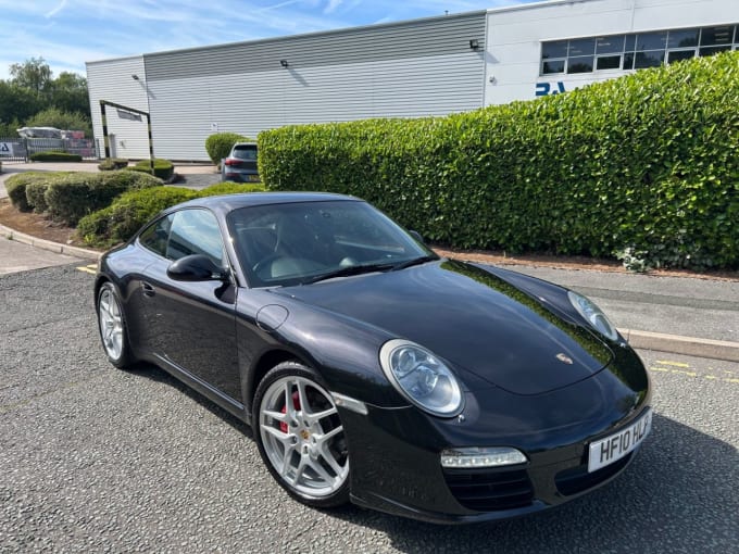 2025 Porsche 911