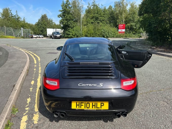 2025 Porsche 911