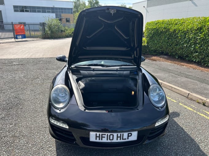 2025 Porsche 911