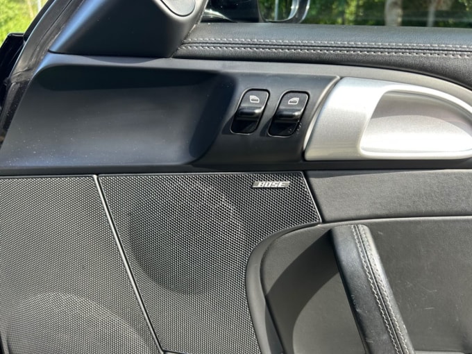 2025 Porsche 911