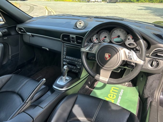 2025 Porsche 911