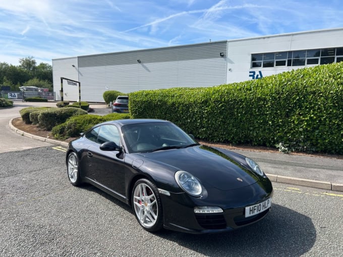 2025 Porsche 911