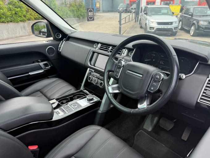2025 Land Rover Range Rover