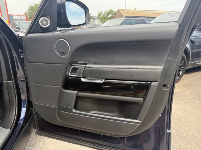 2025 Land Rover Range Rover