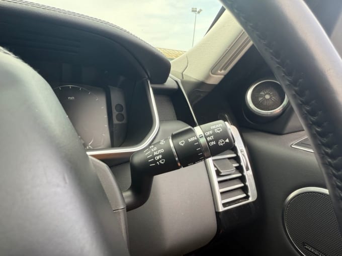 2025 Land Rover Range Rover