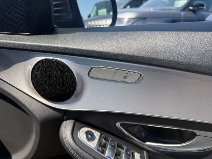 2025 Mercedes-benz C-class
