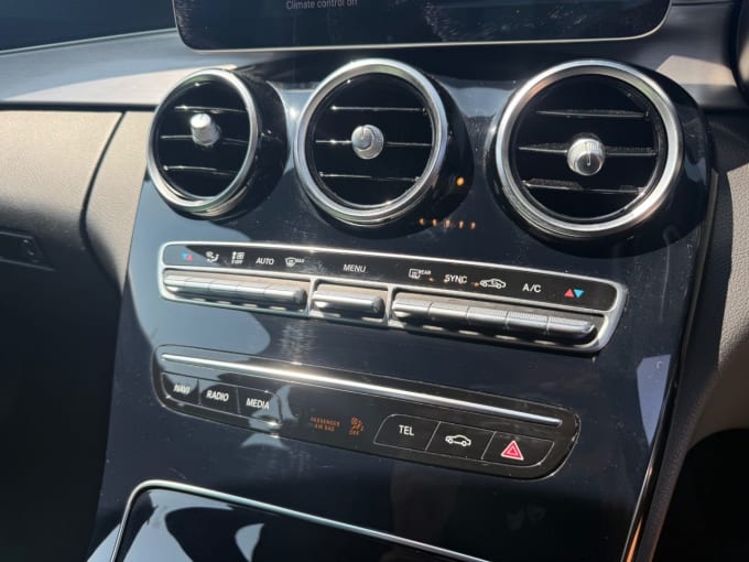 2025 Mercedes-benz C-class