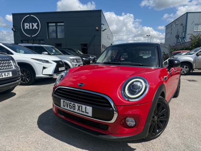 2025 Mini Hatch