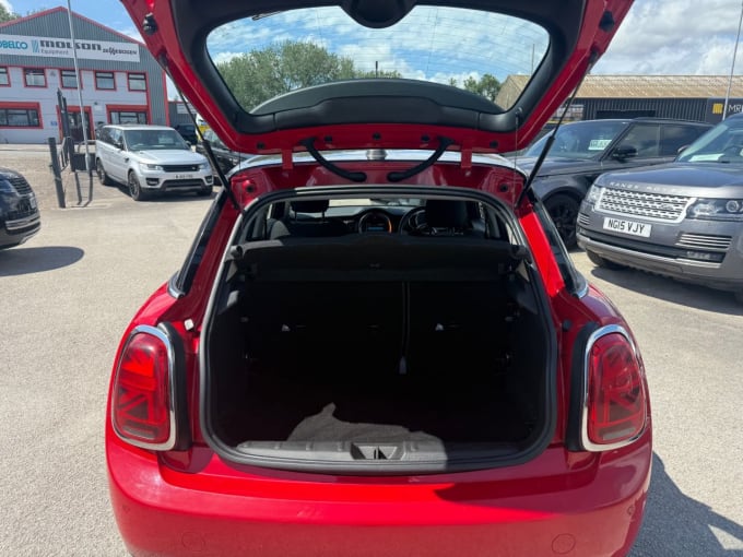 2025 Mini Hatch