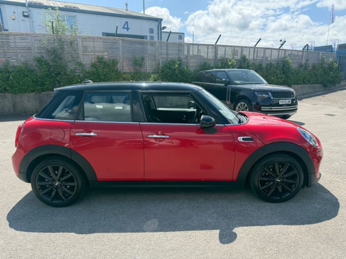 2025 Mini Hatch