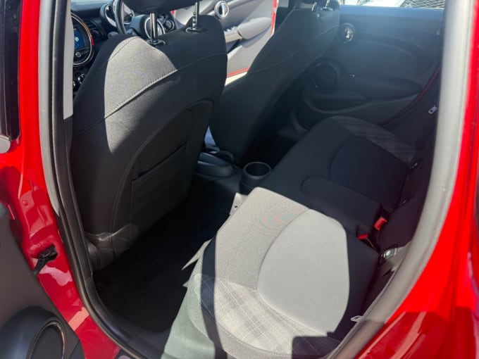 2025 Mini Hatch