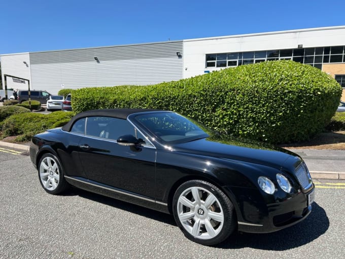 2025 Bentley Continental