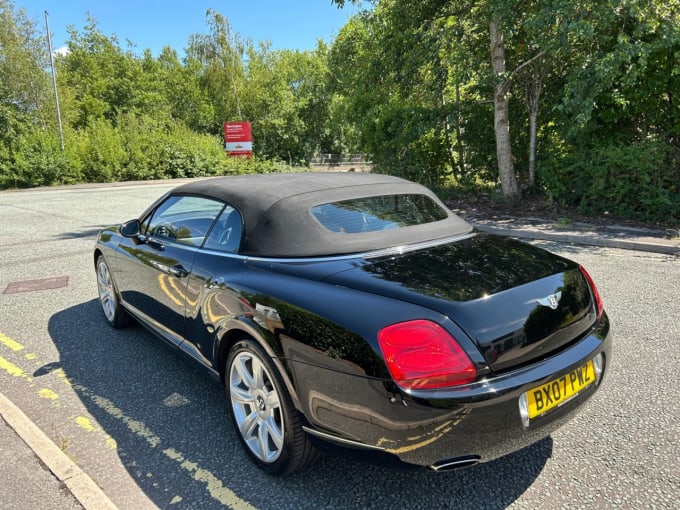 2025 Bentley Continental