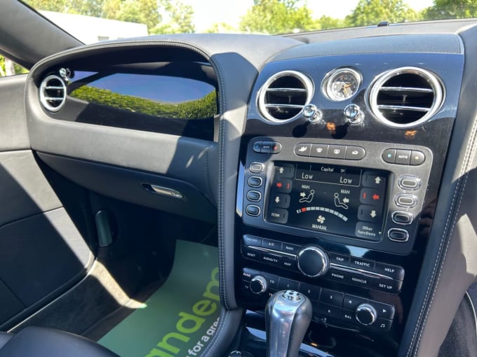 2025 Bentley Continental