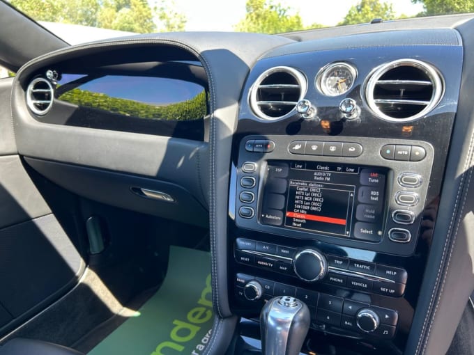 2025 Bentley Continental