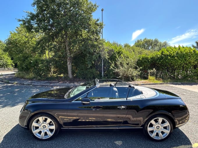 2025 Bentley Continental