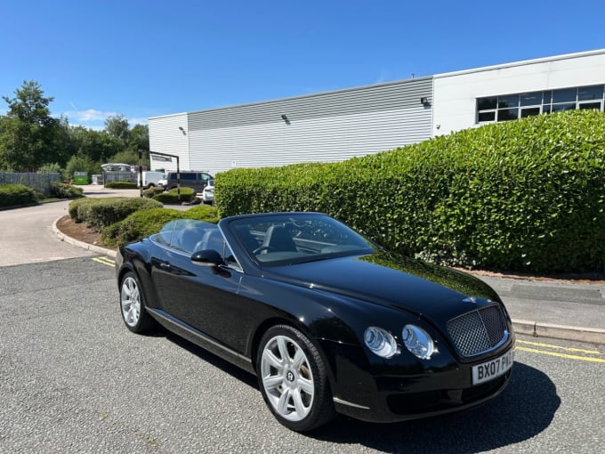 2025 Bentley Continental