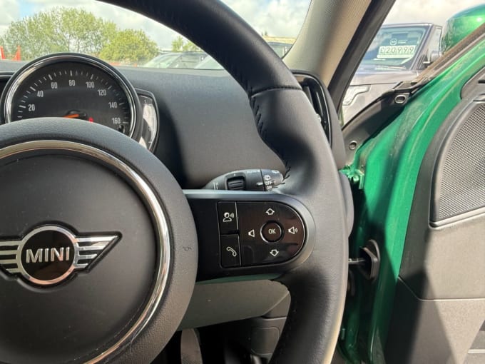 2025 Mini Countryman