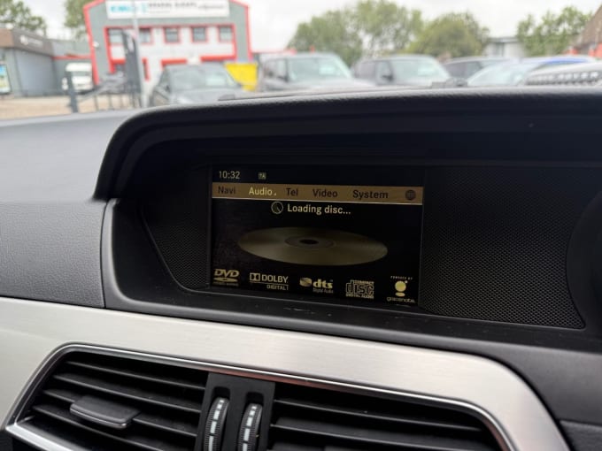 2025 Mercedes-benz C-class