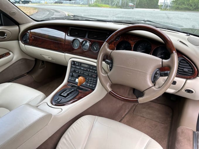 2025 Jaguar Xkr