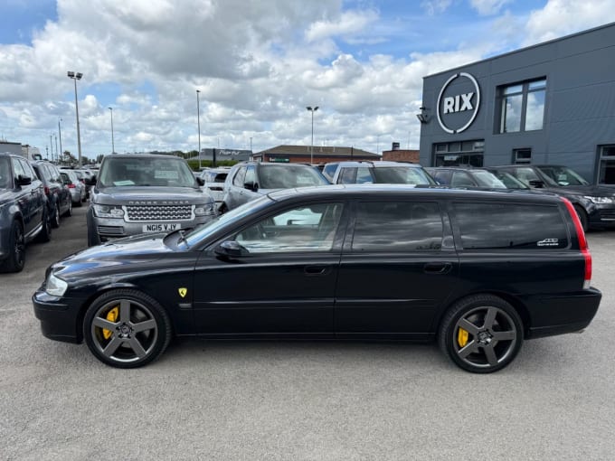 2025 Volvo V70