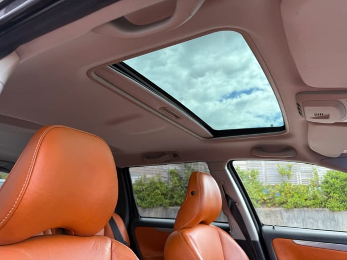 2025 Volvo V70