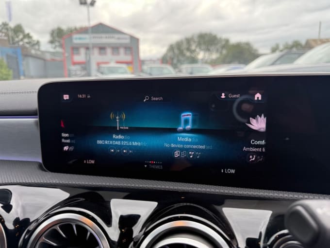 2025 Mercedes-benz Cla