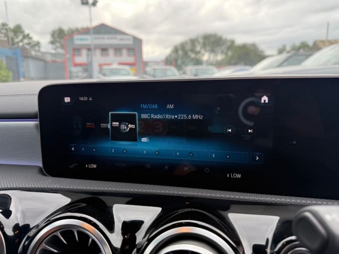 2025 Mercedes-benz Cla