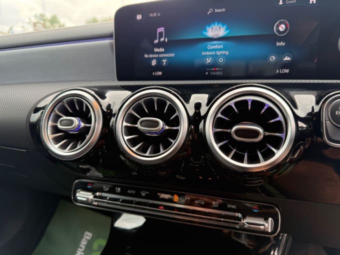 2025 Mercedes-benz Cla