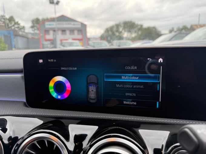 2025 Mercedes-benz Cla