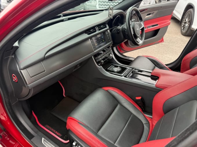 2025 Jaguar Xf