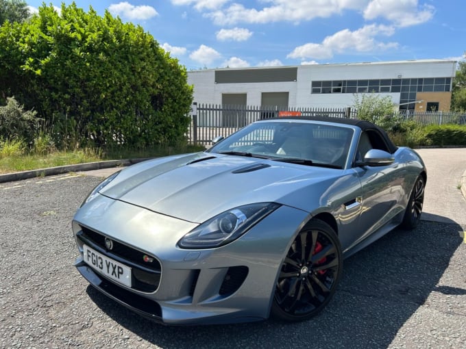 2025 Jaguar F-type