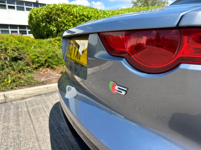 2025 Jaguar F-type