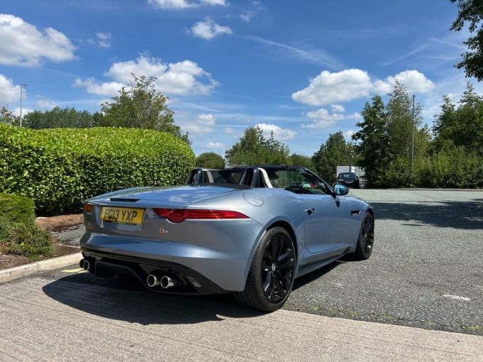 2025 Jaguar F-type