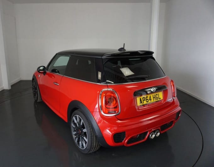 2025 Mini Hatch