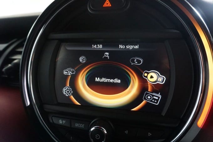 2025 Mini Hatch
