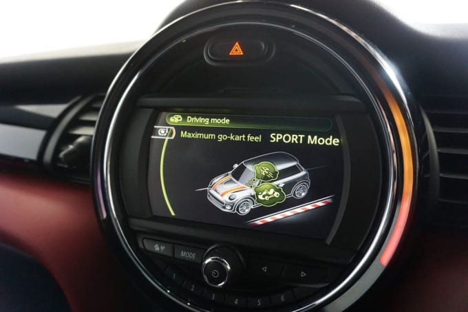 2025 Mini Hatch