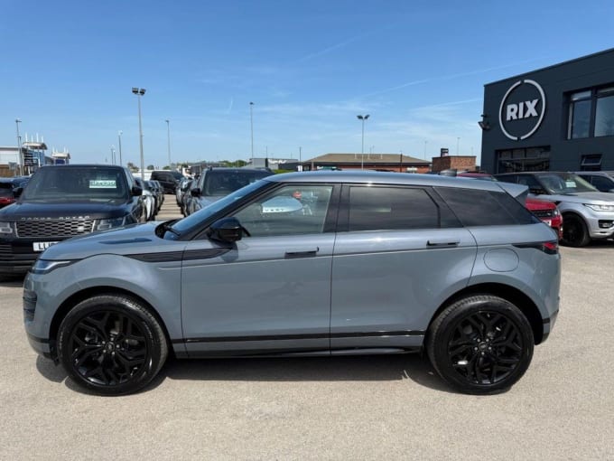 2025 Land Rover Range Rover Evoque