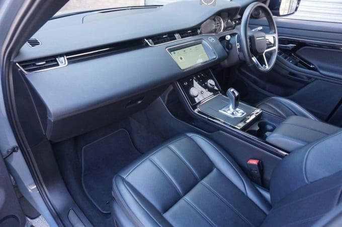 2025 Land Rover Range Rover Evoque