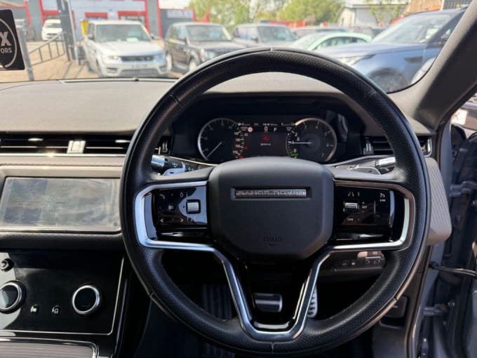2025 Land Rover Range Rover Evoque