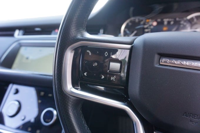 2025 Land Rover Range Rover Evoque