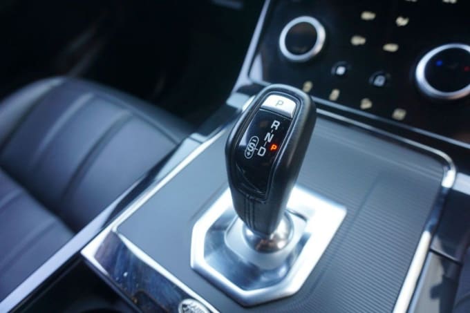 2025 Land Rover Range Rover Evoque