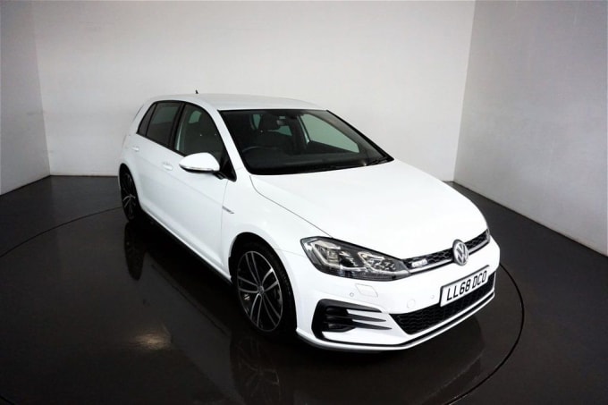 2018 Volkswagen Golf