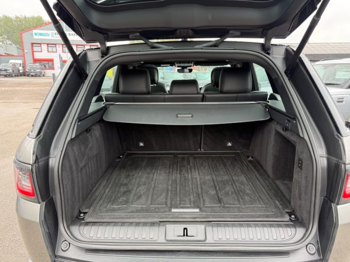 2025 Land Rover Range Rover Sport