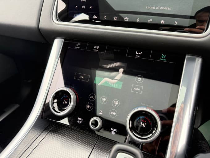 2025 Land Rover Range Rover Sport